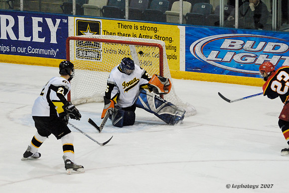 Iowa - Iowa State Hockey Action