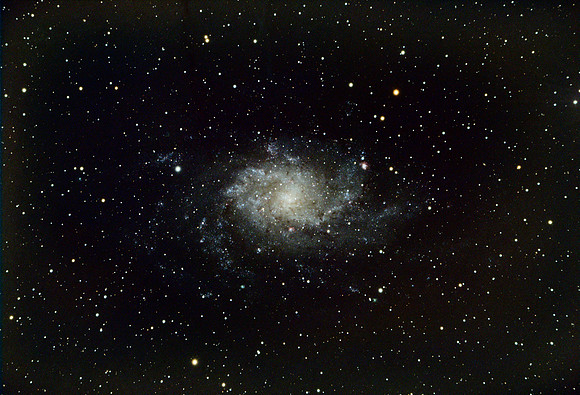 M 33