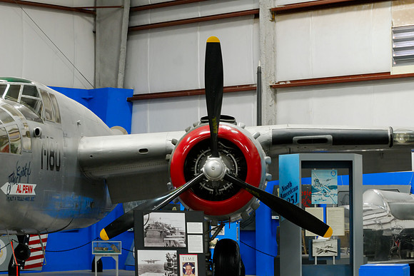 NORTH AMERICAN B-25J MITCHELL