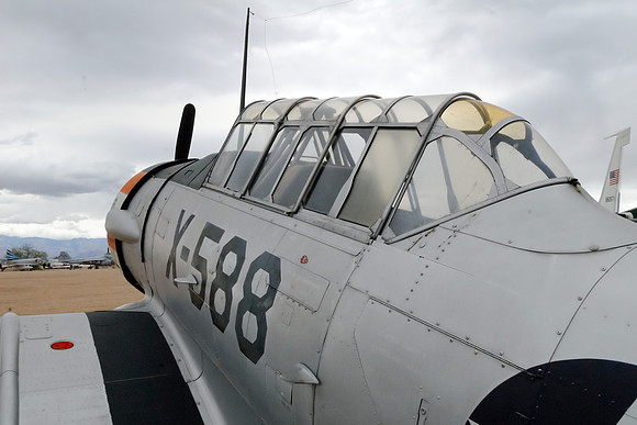 NORTH AMERICAN AT-6B TEXAN